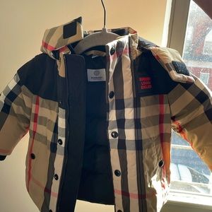 Burberry Kids Check Puffer Jacket - Black, White, Red